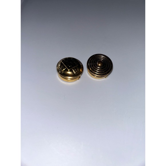 Vintage Gold Tone Buttons Set of‎ 2 Unique Textured Replacement Craft Sewing - Picture 2 of 5